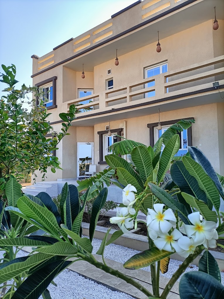 Hotel - BAIT AL AREESH - Sur